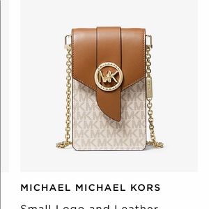 ISO Michael kors small logo & leather smartphone